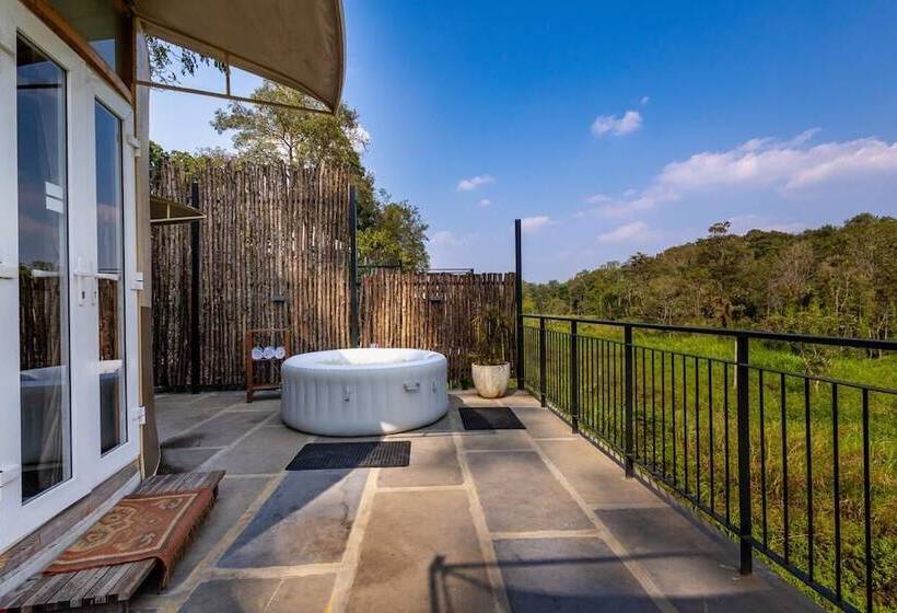 酒店 Machaan Wilderness Lodge Nagarahole
