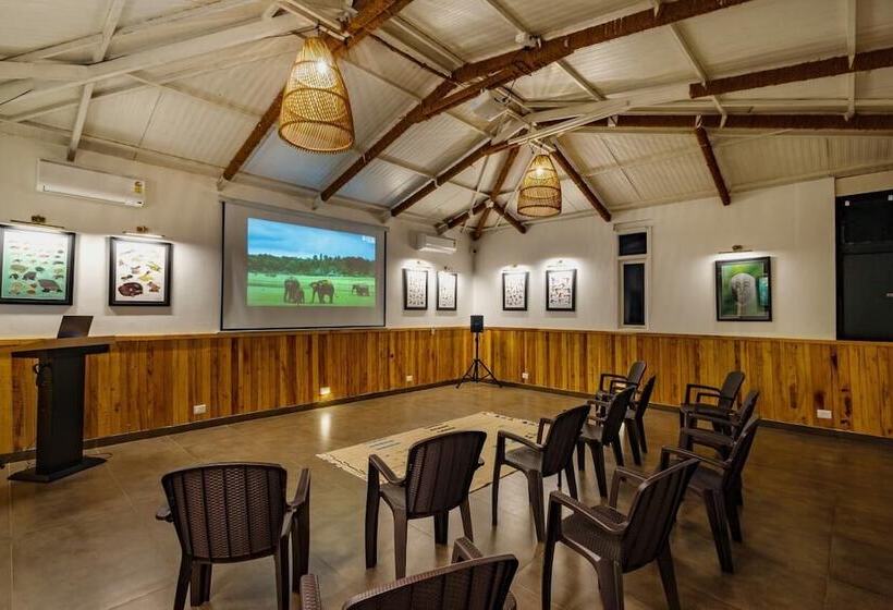 בית מלון כפרי Machaan Wilderness Lodge Nagarahole