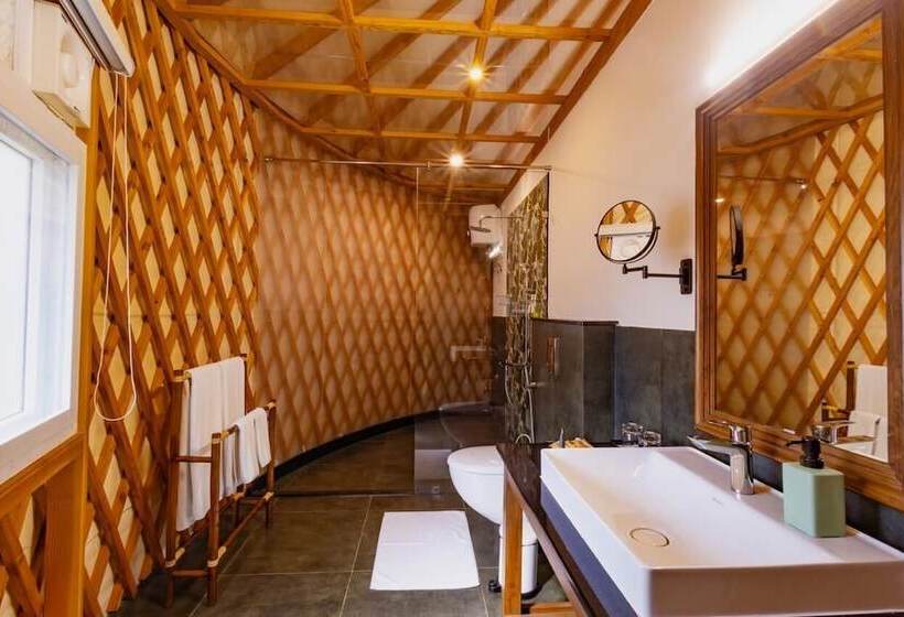 בית מלון כפרי Machaan Wilderness Lodge Nagarahole