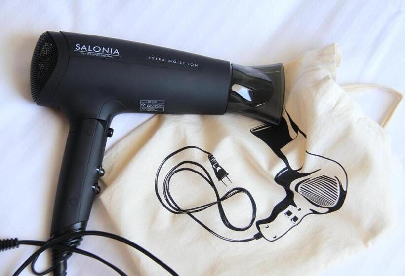 8 Hotel Shonan Fujisawa