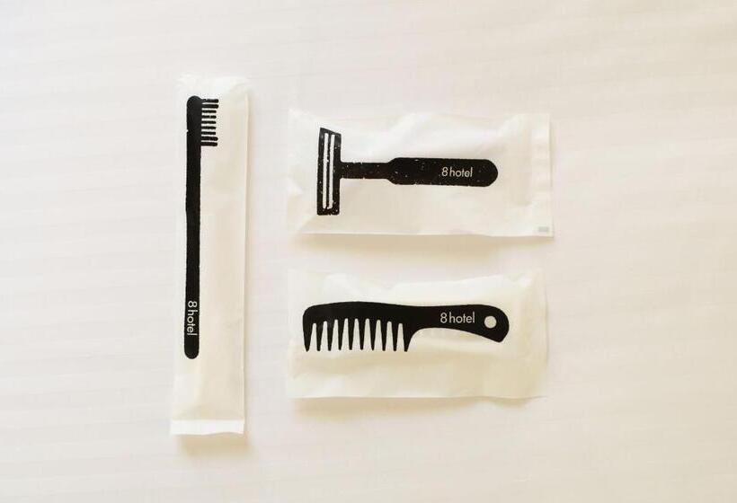 8 Hotel Shonan Fujisawa