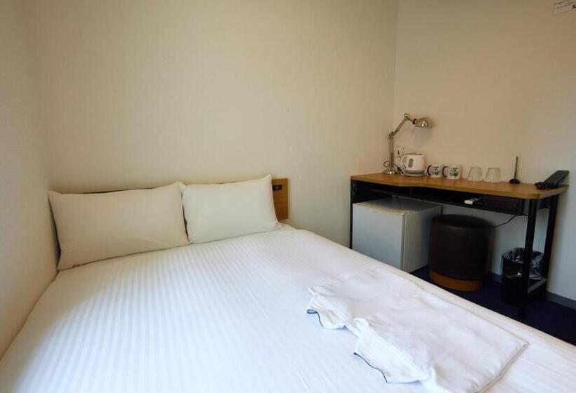 8 Hotel Shonan Fujisawa