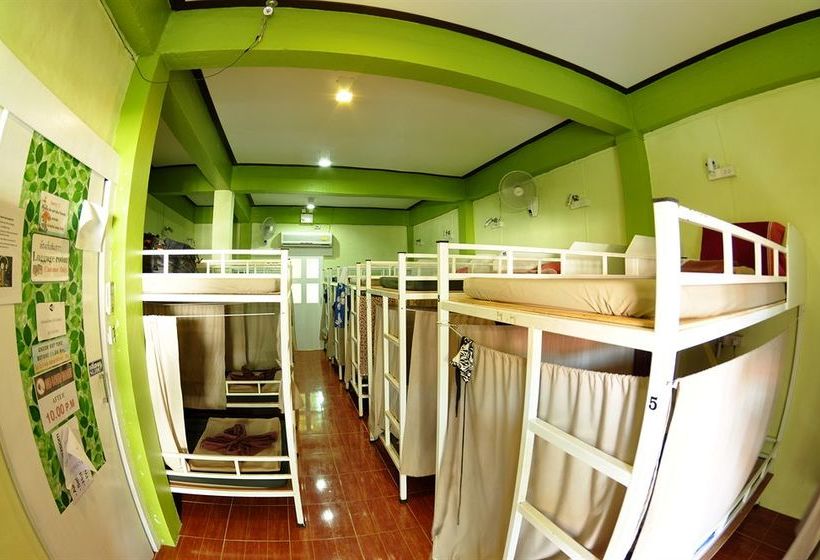 호스텔 Alena Dorm Room