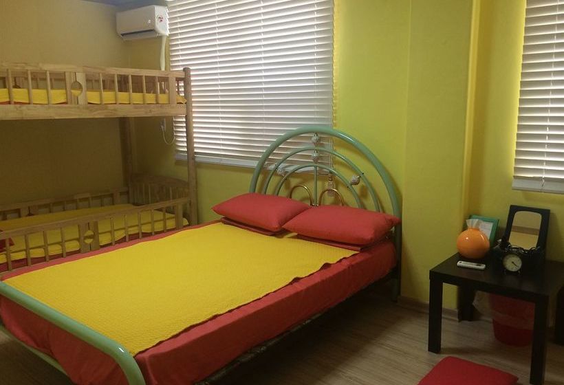 فندق صغير Egg House Sokcho Guesthouse