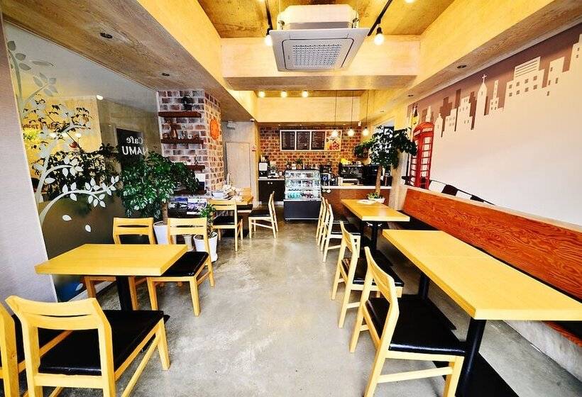 فندق صغير Gyeongju Namu Guesthouse