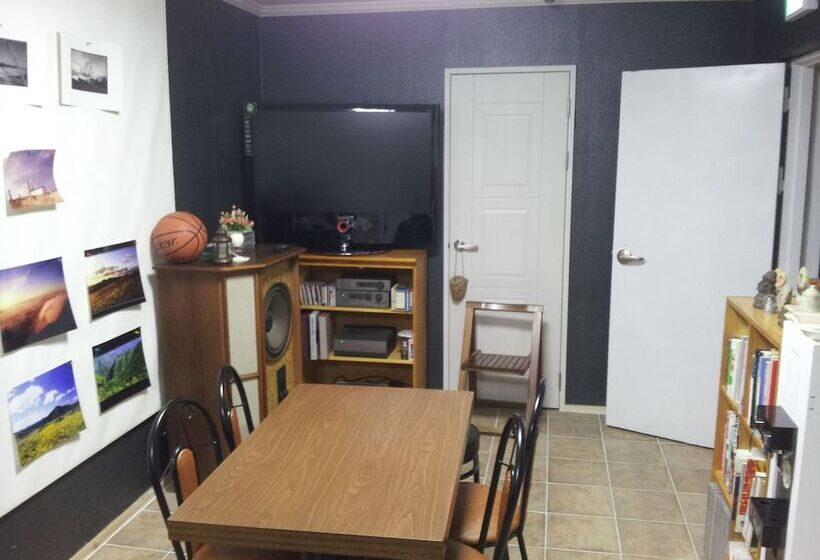 Hospedaria Gyeongju Namu Guesthouse