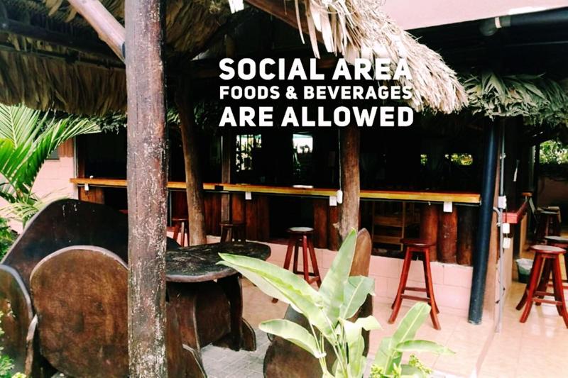 فندق صغير La Choza Inn