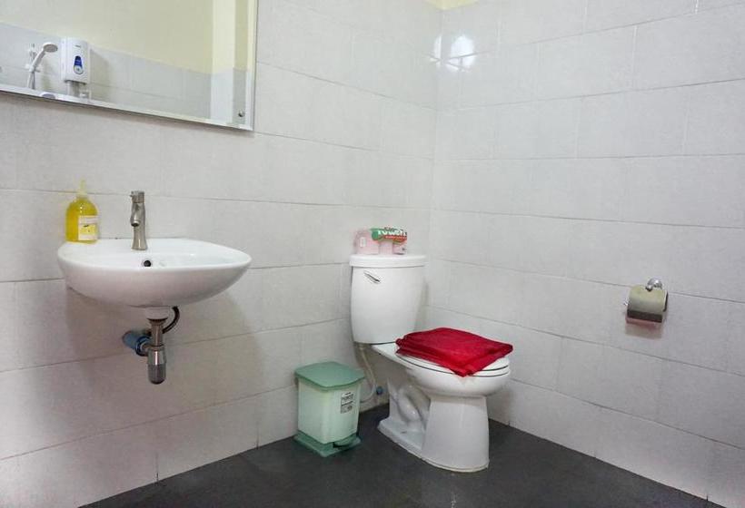 הוסטל Velkommen Backpackers