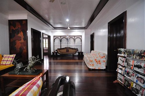 Bed and Breakfast Ayahay Sa Matutina