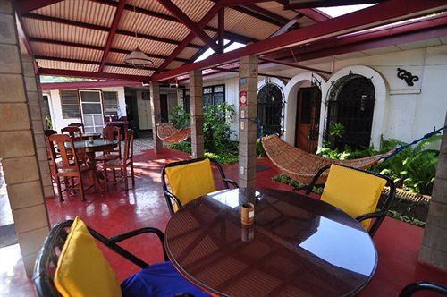 Bed and Breakfast Ayahay Sa Matutina