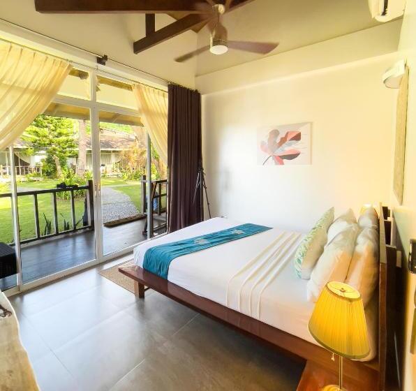 Cadlao Resort And Restaurant