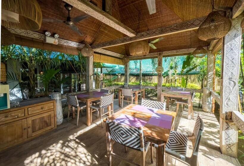 Cadlao Resort And Restaurant