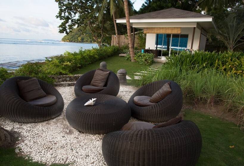 Cadlao Resort And Restaurant