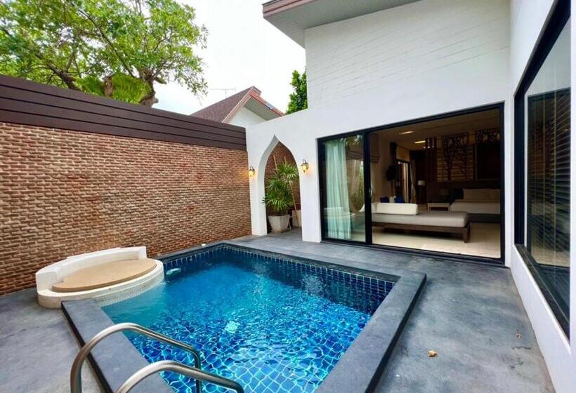Cae Villa Hua Hin