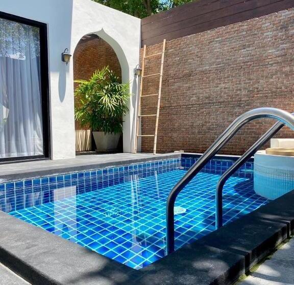 Cae Villa Hua Hin