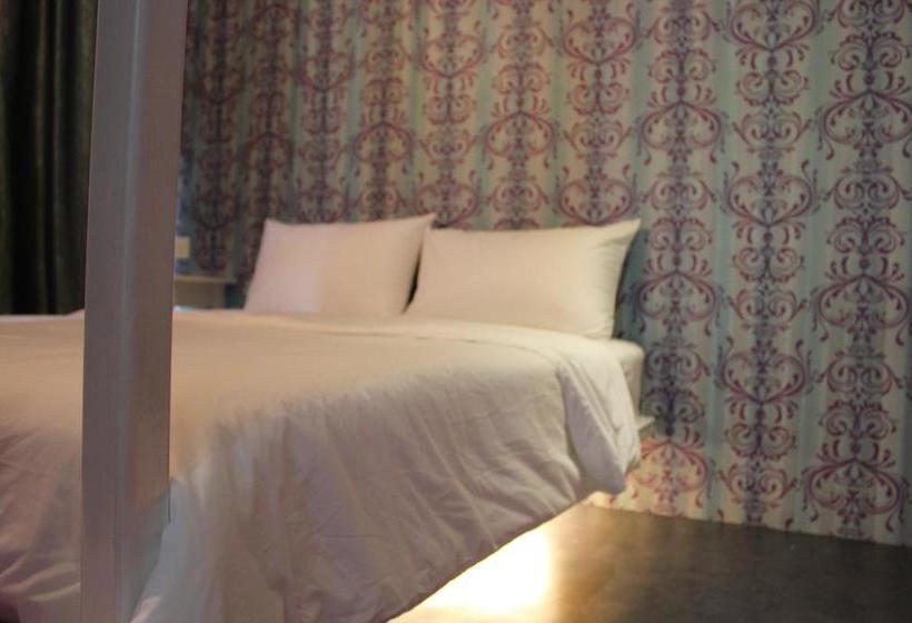 酒店 Eiffel Kelana Jaya