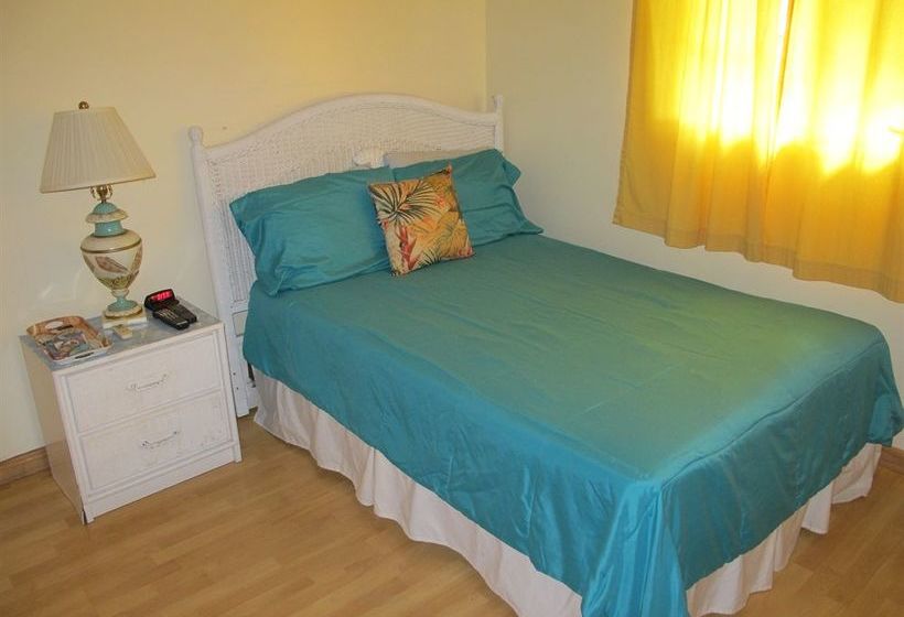 Eldemire's Tropical Island Inn