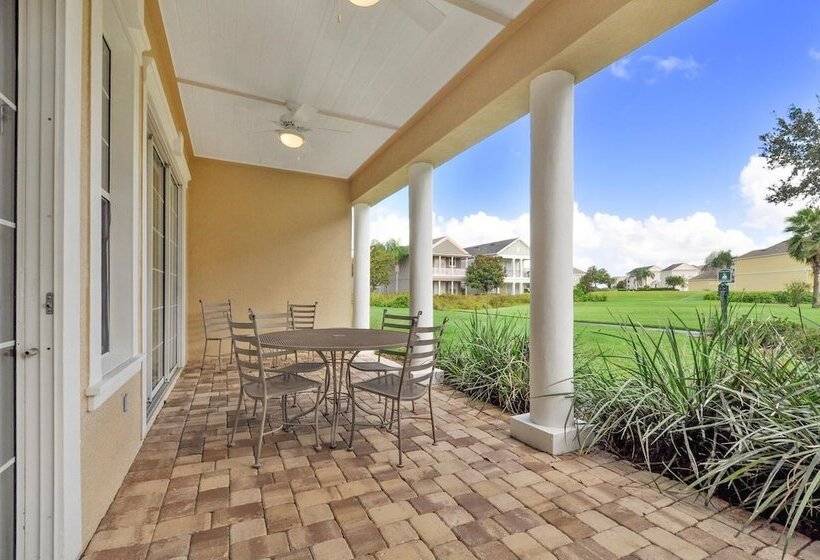 Five Star Vacation Homes