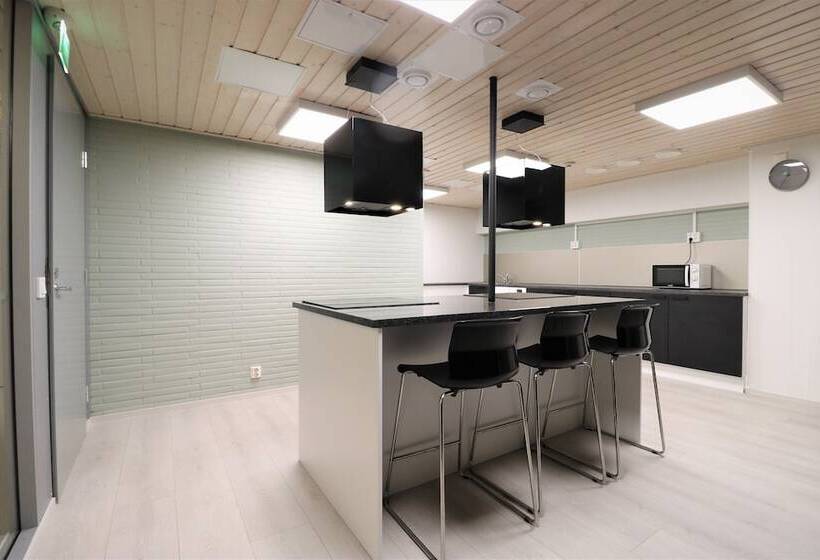 Forenom Aparthotel Helsinki Herttoniemi