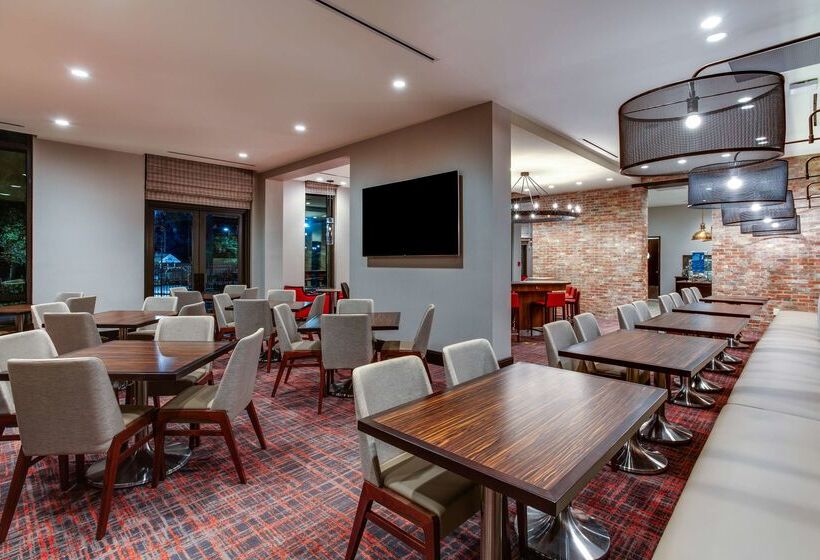 Homewood Suites By Hilton Savannah Historic Dist/riverfront