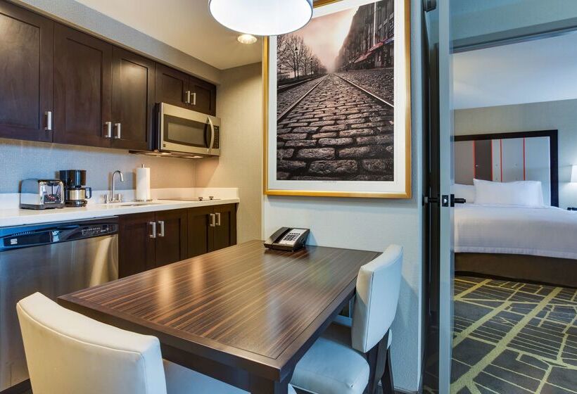 Homewood Suites By Hilton Savannah Historic Dist/riverfront