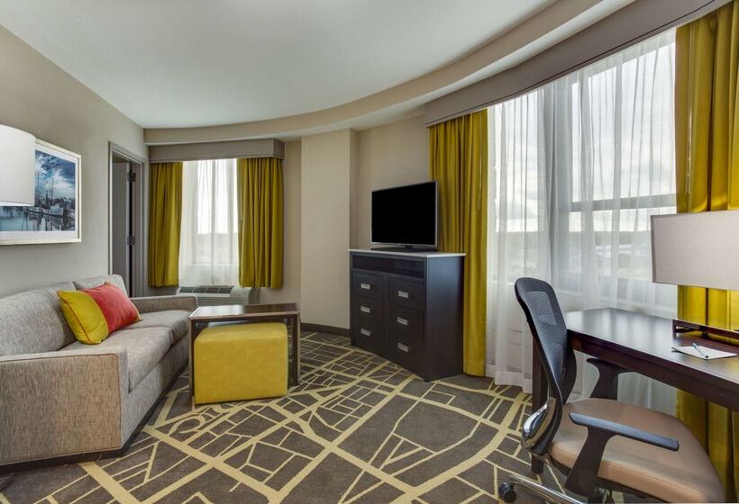 Homewood Suites By Hilton Savannah Historic Dist/riverfront