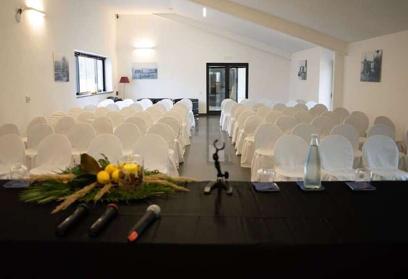 Отель Agriturismo Costantino