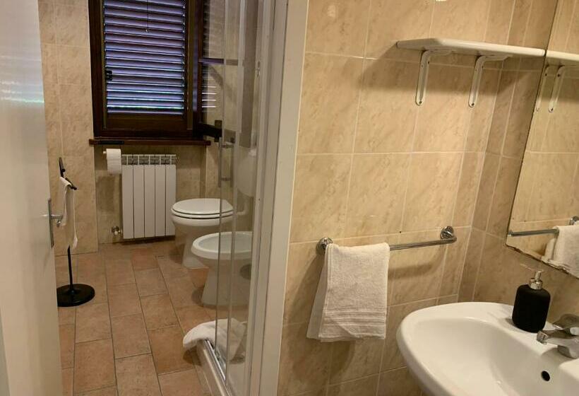 ホテル B&b La Loccaia