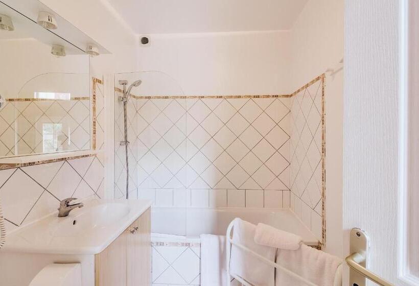 Le Clos Du 5   Appart Hotel Bagneres