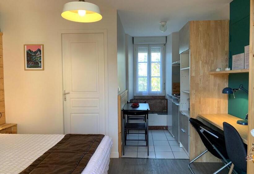 Le Clos Du 5   Appart Hotel Bagneres