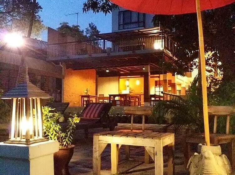 酒店 Baan Ing Ping