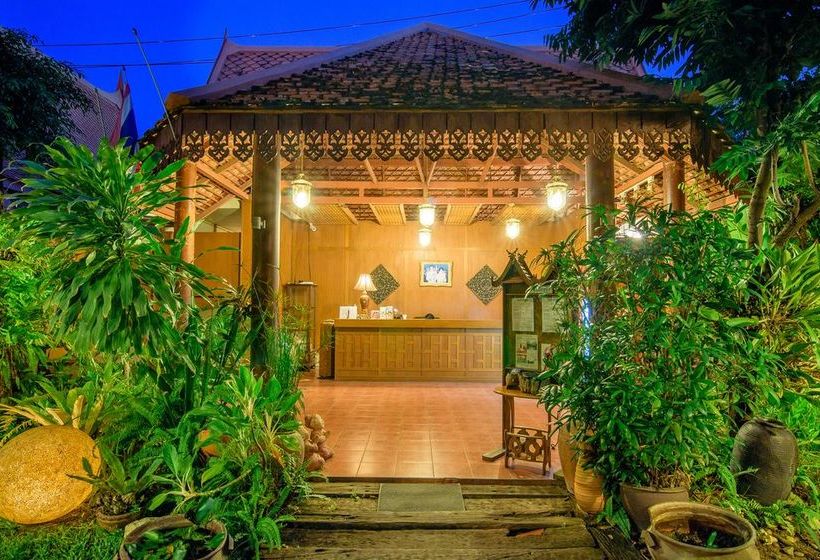 Hotel Baan Khachathong Hua Hin