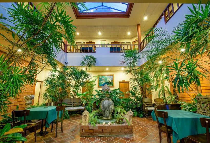 Hotel Baan Khachathong Hua Hin