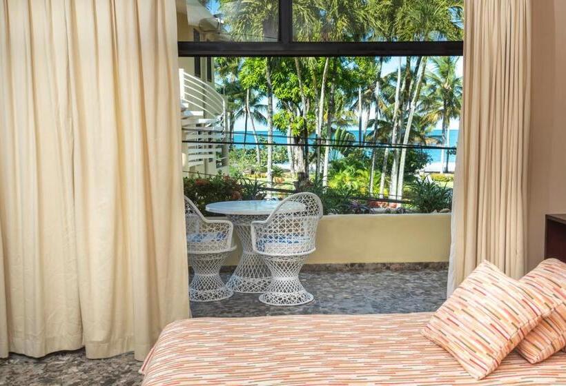 هتل Cabarete Palm Beach Condos