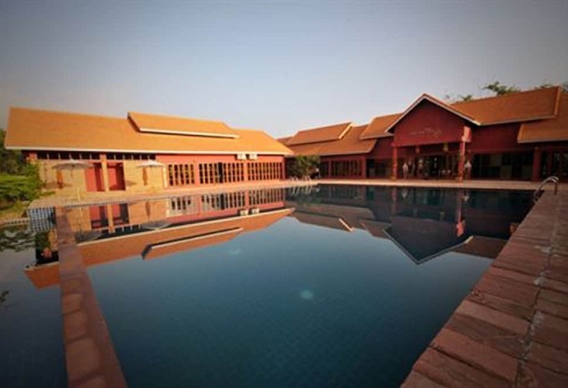 Отель Chiangmai Royal Creek