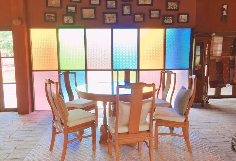 Отель Chiangmai Royal Creek