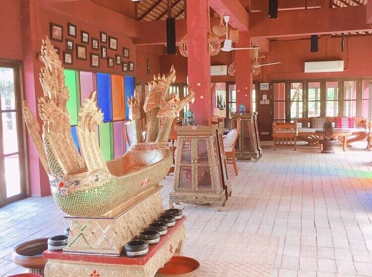 هتل Chiangmai Royal Creek