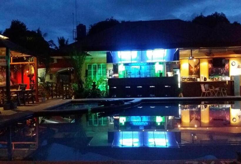 هتل Citadel Bed And Breakfast