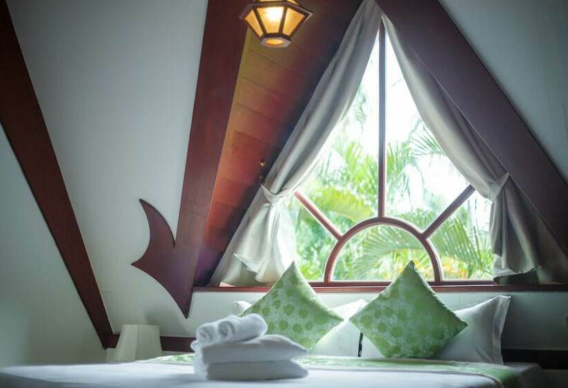 בית מלון כפרי Coco Palace Resort