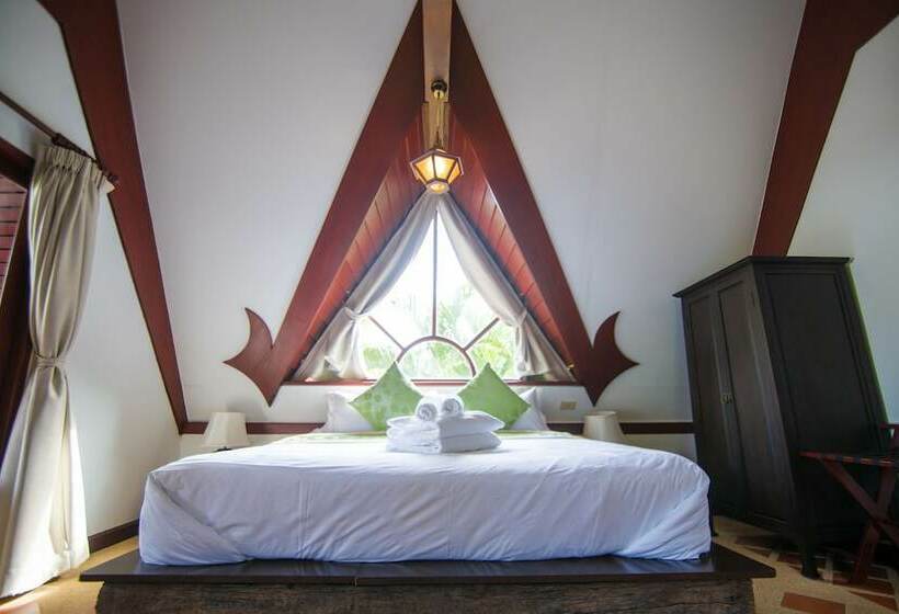 בית מלון כפרי Coco Palace Resort