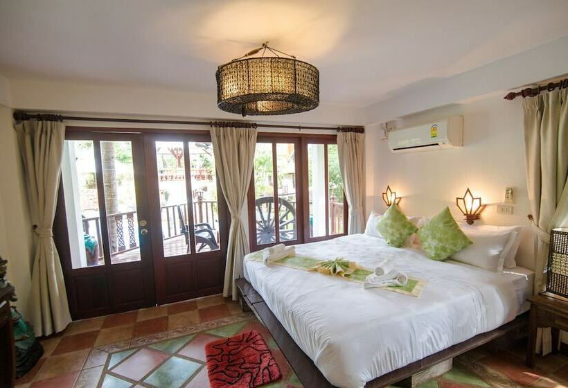 בית מלון כפרי Coco Palace Resort