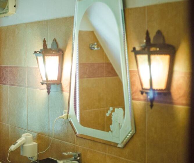 בית מלון כפרי Coco Palace Resort