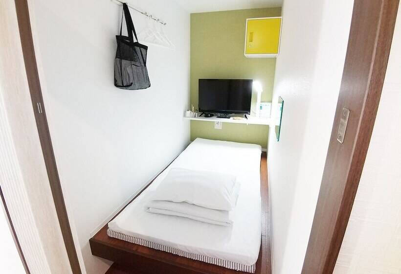 Capsule Hotel The Inn