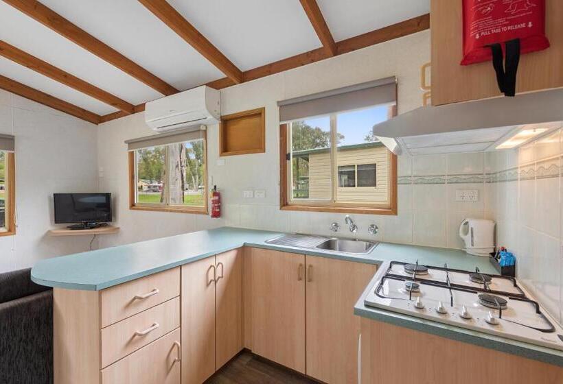 فندق Discovery Parks  Clare