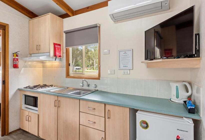 فندق Discovery Parks  Clare