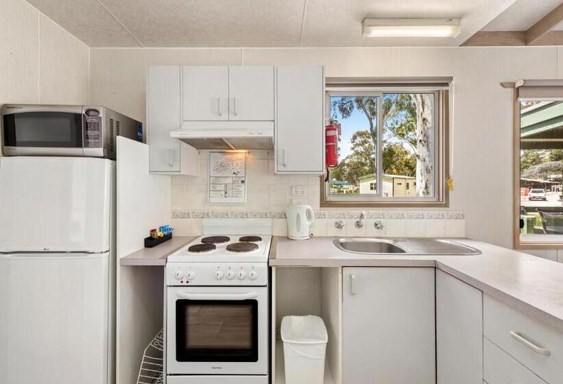 فندق Discovery Parks  Clare