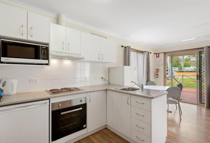 فندق Discovery Parks  Clare