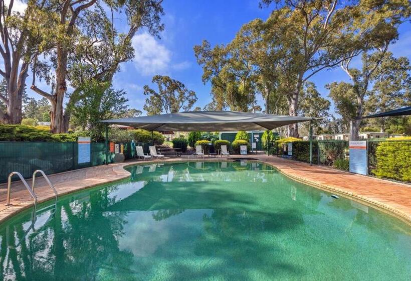 فندق Discovery Parks  Clare