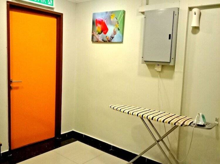 Eazy Hotel At Ampang