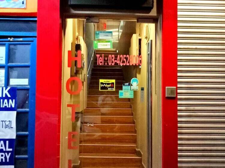 Eazy Hotel At Ampang